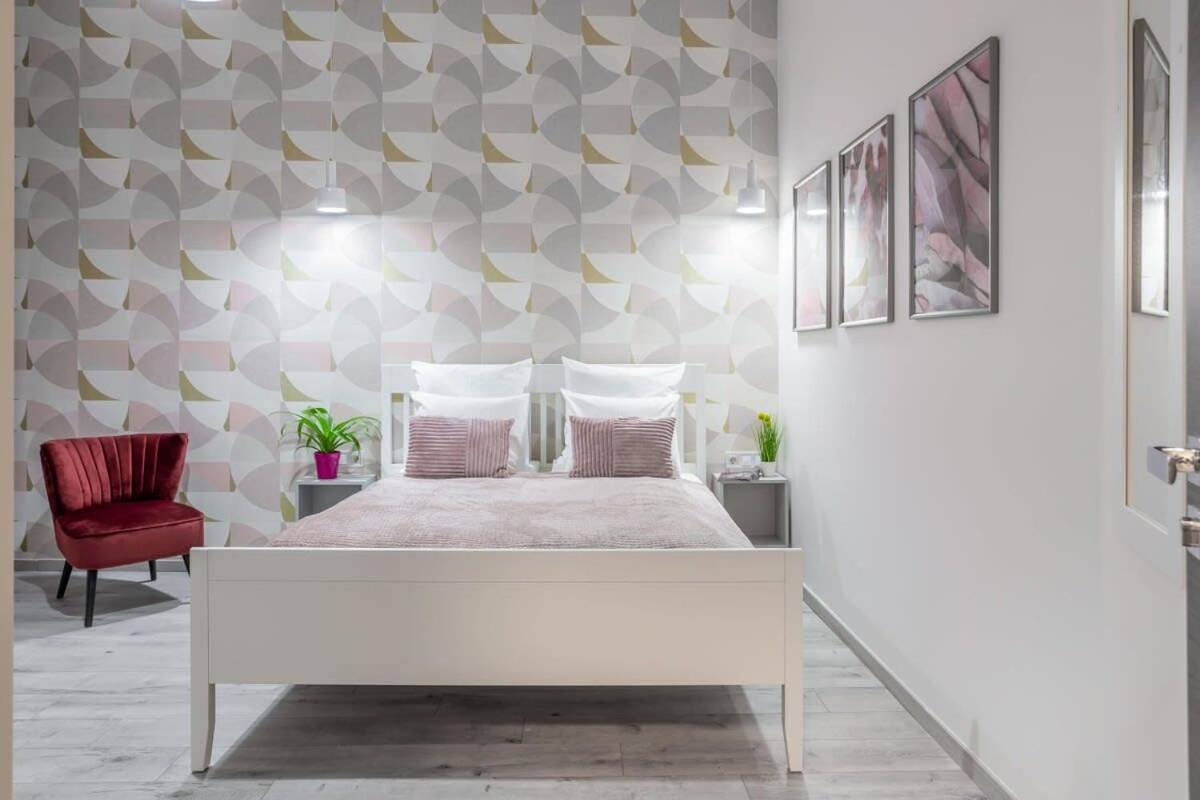 Gorgeous & Super Central Studio Budapeszt Zewnętrze zdjęcie